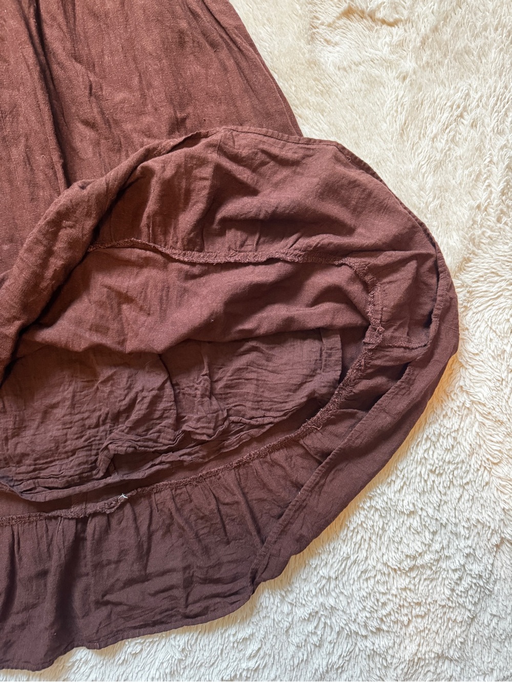 Brown Scoop Neck Midi Dress with Puff Sleeves - Picture 5 of 7